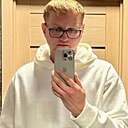 Yancik, 23 года
