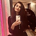 Lily, 34 года