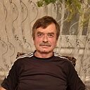Юрий, 64 года