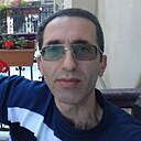 Parviz, 52 года