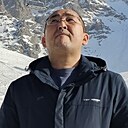 Larco, 42 года
