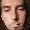 Али, 23 года