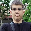 Максим, 19 лет