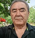 Авазбек, 69 лет