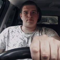 Фотография мужчины Юрий, 19 лет из г. Югорск