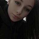 Карина, 22 года