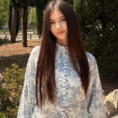 Алина, 18 из г. Симферополь.