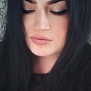 Mom, 32 года