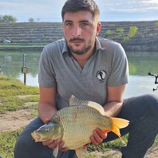 Фотография мужчины Vfa, 24 года из г. București