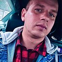Михаил, 32 года