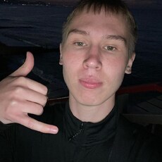 Фотография мужчины Максим, 22 года из г. Адлер