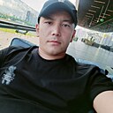 Нурлан, 33 года