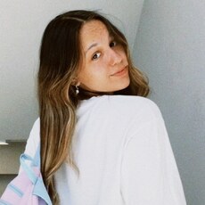 Фотография девушки Лия, 18 лет из г. Екатеринбург