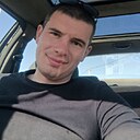 Илья, 33 года