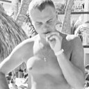 Robert, 42 года