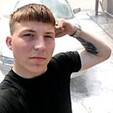 Валерий, 19 лет