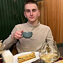 Роман, 20 лет