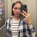 Аделина, 18 лет