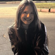 Фотография девушки Елизавета, 18 лет из г. Брянск