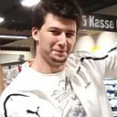 Макс, 22 года