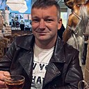 Артём, 24 года