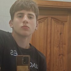 Фотография мужчины Дмитрий, 19 лет из г. Гомель