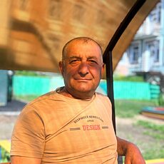 Фотография мужчины Мхитар, 57 лет из г. Киров