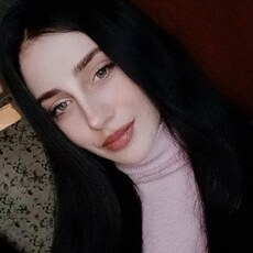 Фотография девушки Алина, 19 лет из г. Макеевка