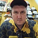 Виктор, 33 года
