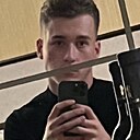 Данила, 22 года