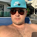 Roman, 33 года