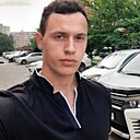 Максим, 24 года