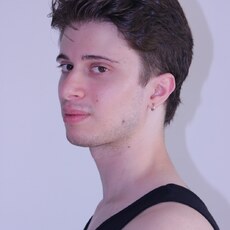 Фотография мужчины Miless, 22 года из г. București