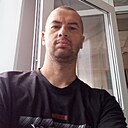 Антон, 33 года