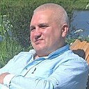 Олег, 47 лет