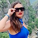 Азалия, 32 года