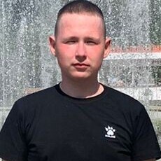 Фотография мужчины Серёжа, 19 лет из г. Каменск-Уральский