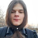 Денис, 22 года