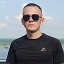 Макс, 24 года