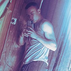 Фотография мужчины Александр, 19 лет из г. Тюмень