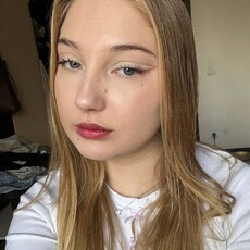 Фотография девушки Алиса, 19 лет из г. Белгород