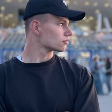 Фотография мужчины Даниил, 20 лет из г. Санкт-Петербург