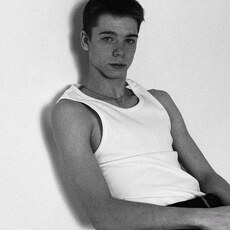Фотография мужчины Алексей, 18 лет из г. Минск