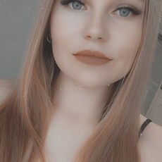 Алёна, 19 из г. Омск.