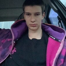 Фотография мужчины Вовчик, 18 лет из г. Альметьевск