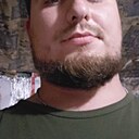 Денис, 24 года