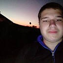 Иосиф, 18 лет