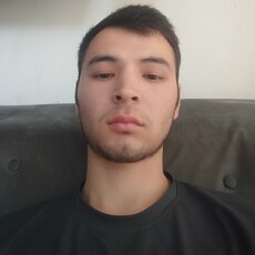 Фотография мужчины Kuk, 24 года из г. Янгиер