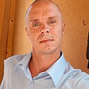 Ден, 43 года
