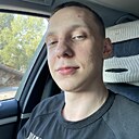 Денис, 23 года